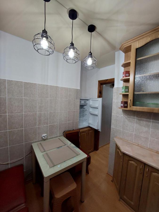 Подобова Оренда Двокімнатної Квартири Старичі Exterior photo